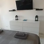 Ocean View 3 *